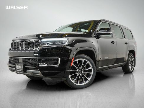 Used 2023 Jeep Wagoneer Series III w/ Premium Group I AWD/4WD image 1