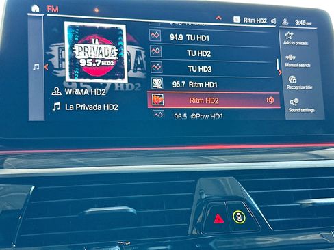 Certified 2023 BMW 540i w/ Premium Package image 15