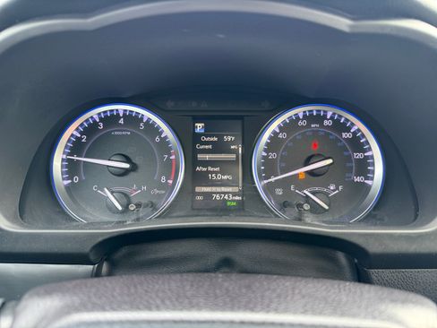 Used 2019 Toyota Highlander SE image 11