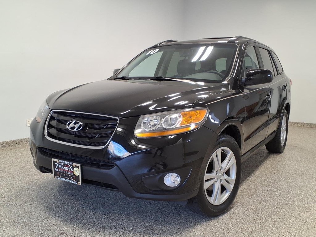 Used 2010 Hyundai Santa Fe AWD SE image 1