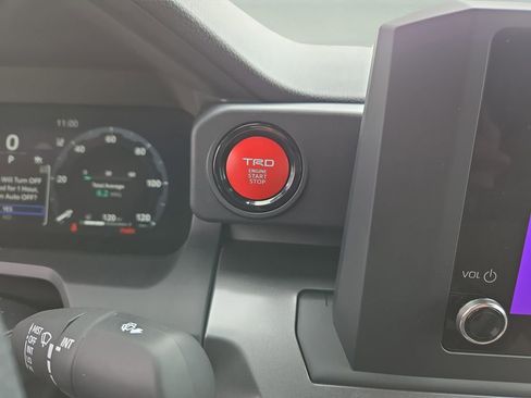New 2026 Toyota Tacoma TRD Off-Road AWD/4WD image 18