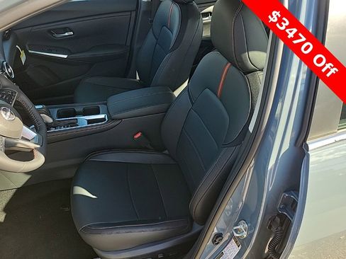 New 2025 Nissan Sentra SR w/ SR Premium Package image 18