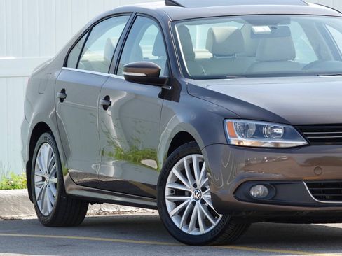 Used 2014 Volkswagen Jetta TDI FWD image 44