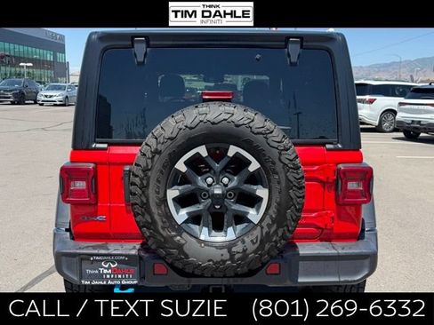 Used 2024 Jeep Wrangler Unlimited Rubicon 4xe AWD/4WD image 9