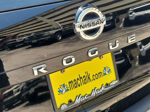 Used 2021 Nissan Rogue S FWD image 29