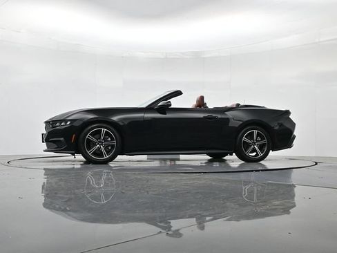 Used 2024 Ford Mustang Premium RWD image 41