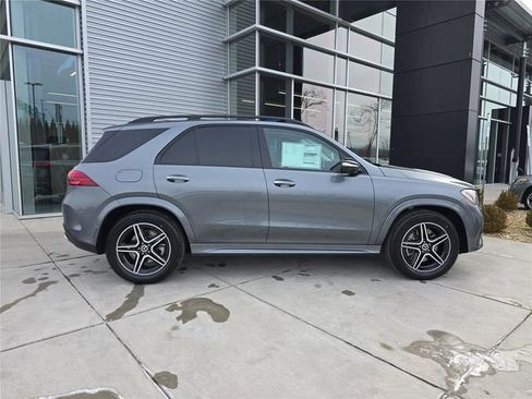 New 2026 Mercedes-Benz GLE 450 4MATIC image 2