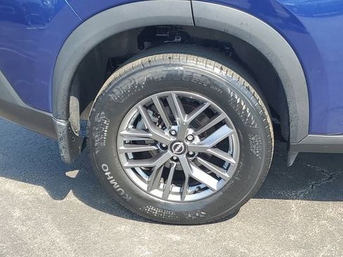 Certified 2023 Nissan Rogue S AWD/4WD image 10