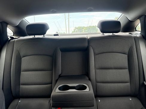 Used 2024 Chevrolet Malibu LT FWD image 10