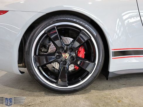 Used 2016 Porsche 911 Carrera GTS image 45