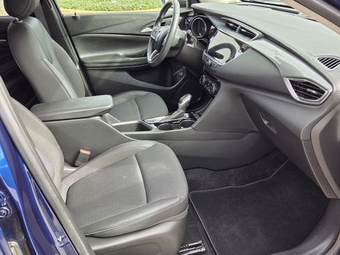 Used 2023 Buick Encore GX Select image 11