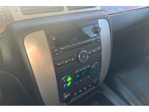 Used 2013 GMC Sierra 2500 SLT w/ SLT Convenience Package image 22