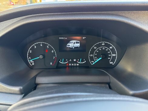 Used 2022 Ford Transit 350 XLT image 9