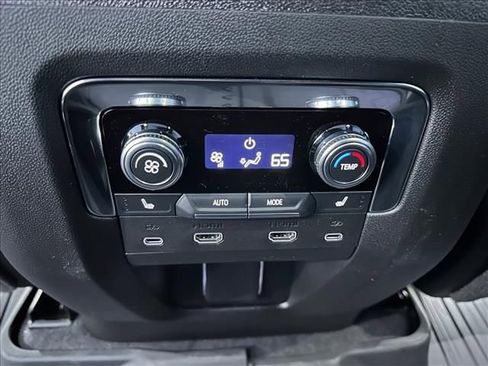 New 2026 GMC Yukon XL AT4 w/ AT4 Premium Plus Package image 19