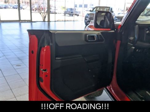 Used 2024 Ford Bronco Black Diamond w/ Sasquatch Package image 16
