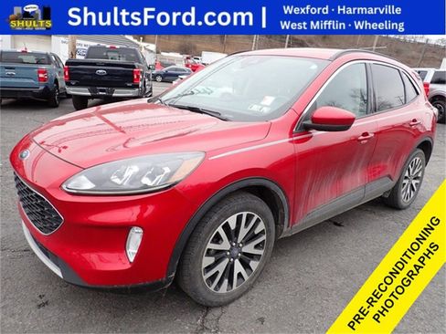 Used 2020 Ford Escape SEL image 1