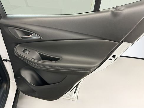 Used 2025 Buick Encore GX Preferred image 30