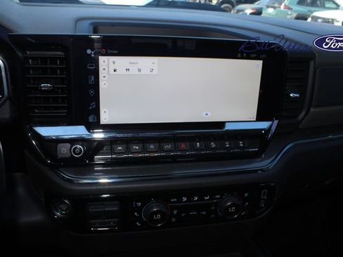 Used 2024 Chevrolet Silverado 1500 ZR2 w/ Technology Package AWD/4WD image 28