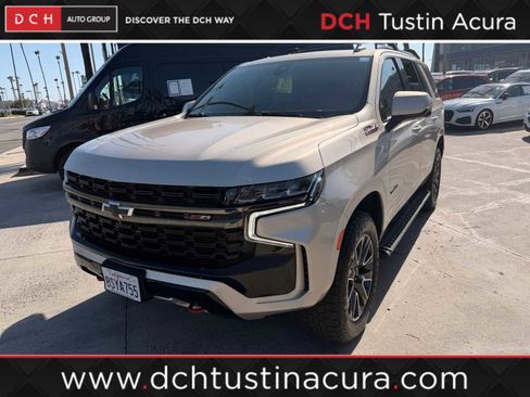 Used 2021 Chevrolet Tahoe Z71 w/ Z71 Signature Package AWD/4WD image 1