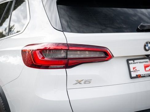 Used 2019 BMW X5 xDrive40i w/ Parking Assistance Package image 17