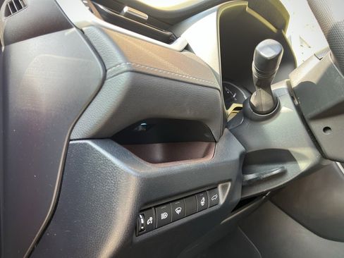 Used 2019 Toyota RAV4 Limited w/ Cold Weather Package image 29