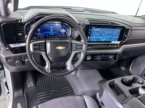 Used 2022 Chevrolet Silverado 1500 LT image 57
