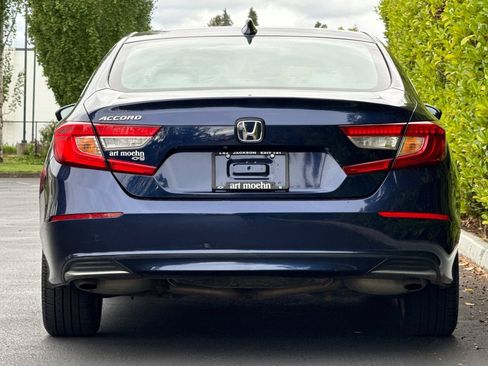 Used 2018 Honda Accord LX image 5