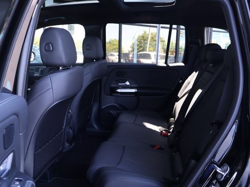 Certified 2026 Mercedes-Benz GLB 250 4MATIC image 17