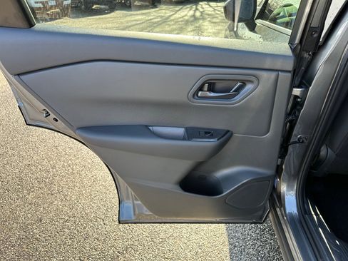 New 2026 Nissan Rogue S image 21