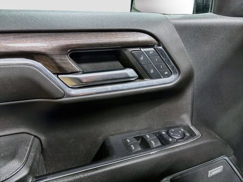Used 2024 Chevrolet Silverado 1500 LTZ w/ LTZ Premium Package AWD/4WD image 15