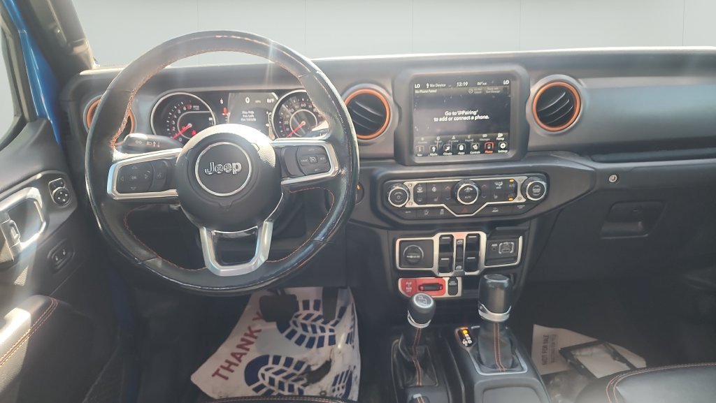 Used 2022 Jeep Gladiator Mojave w/ Cold Weather Group AWD/4WD image 16