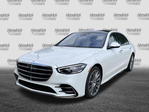 Certified 2025 Mercedes-Benz S 580 4MATIC Sedan image 5