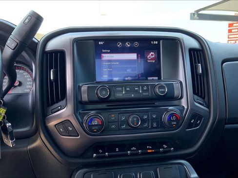 Used 2015 GMC Sierra 1500 SLT image 31