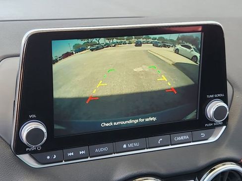 New 2025 Nissan Sentra SR w/ Midnight Edition image 13