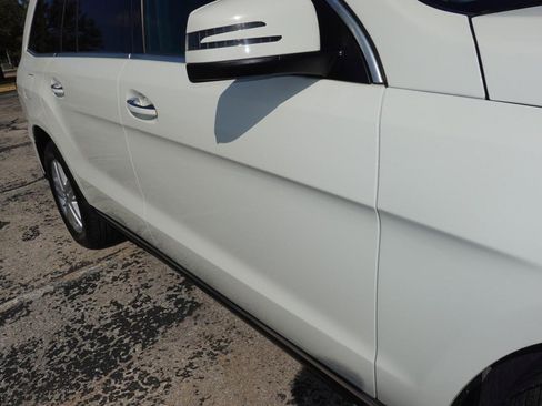 Used 2013 Mercedes-Benz GL 450 4MATIC image 11