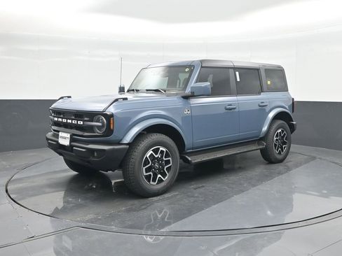New 2025 Ford Bronco Outer Banks image 34