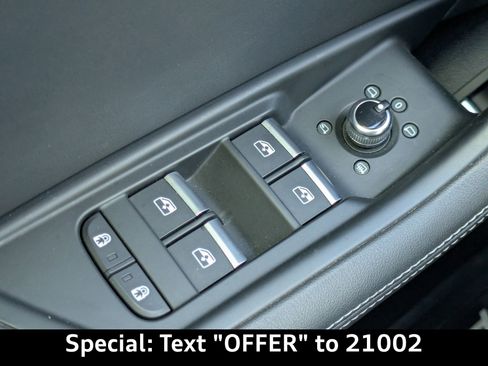 Used 2020 Audi A4 2.0T allroad Prestige w/ Prestige Package AWD/4WD image 29