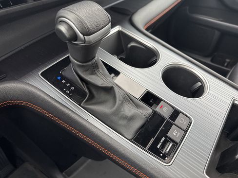 Certified 2023 Toyota Sienna XSE image 22