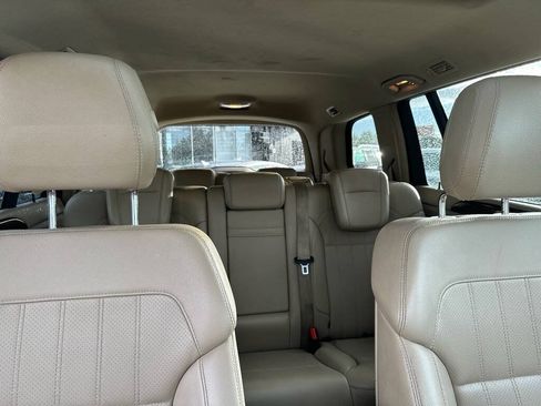 Used 2013 Mercedes-Benz GL 450 4MATIC image 25
