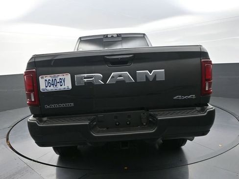 New 2026 RAM 2500 Laramie w/ Sport Appearance Package AWD/4WD image 9