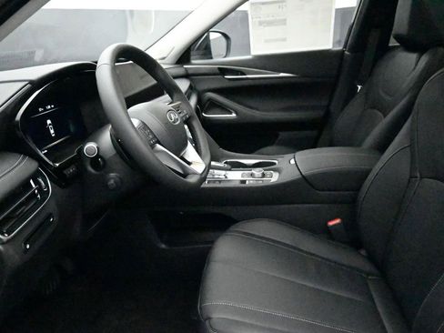 Certified 2025 INFINITI QX60 Luxe image 21