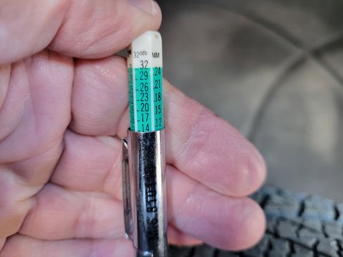 Certified 2016 GMC Yukon SLT image 41