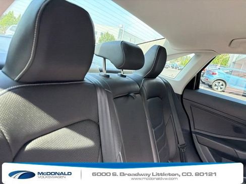 Used 2024 Volkswagen Jetta SEL FWD image 12