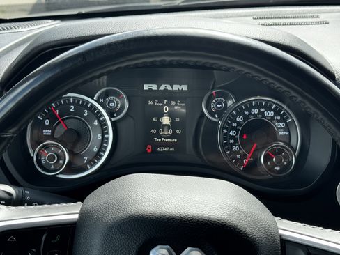 Used 2024 RAM 1500 Big Horn AWD/4WD image 16