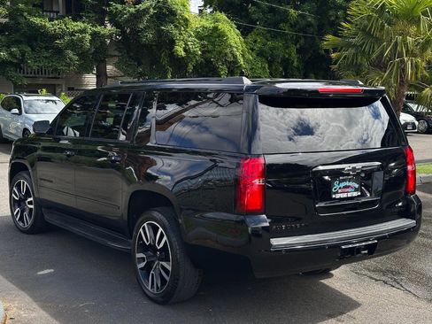 Used 2019 Chevrolet Suburban Premier AWD/4WD image 6