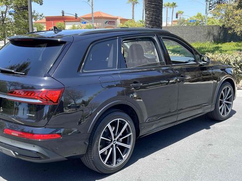 Used 2020 Audi Q7 3.0T Prestige AWD/4WD image 29