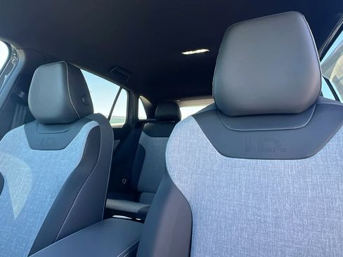 New 2026 Volkswagen ID.4 Pro AWD/4WD image 11