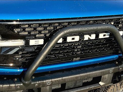 Used 2022 Ford Bronco Wildtrak image 31