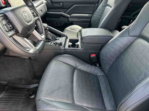 Used 2025 Toyota 4Runner TRD Off-Road Premium w/ Tow Technology Package AWD/4WD image 13