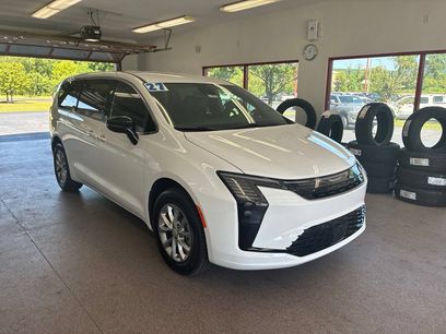 New 2027 Chrysler Pacifica Select